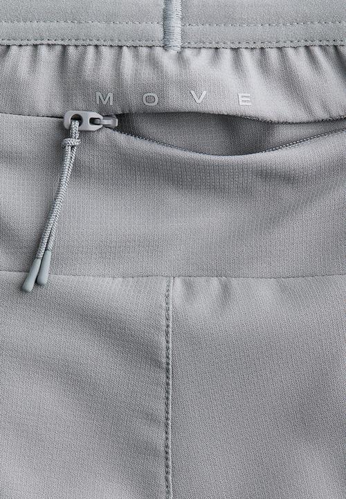 H&M - Lightweight quick dry running shorts​ ​ - light grey