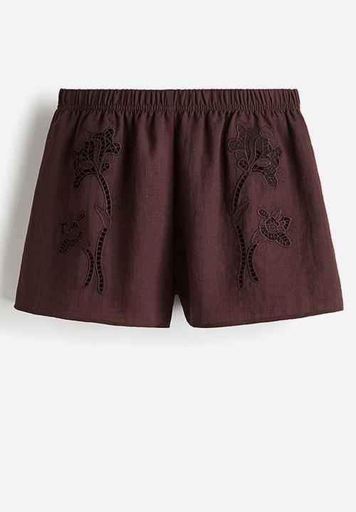 H&M - Broderie anglaise shorts - dark brown