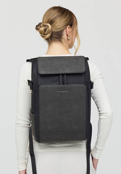 Kapten & Son - Bali Medium - All Black