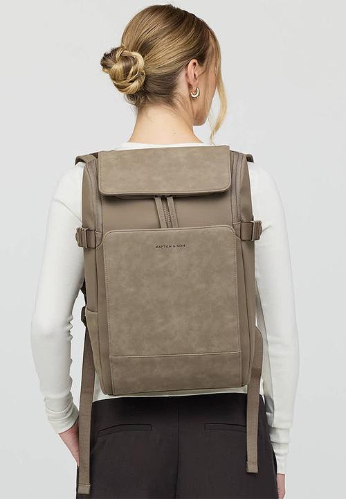 Kapten & Son - Bali Medium - Walnut