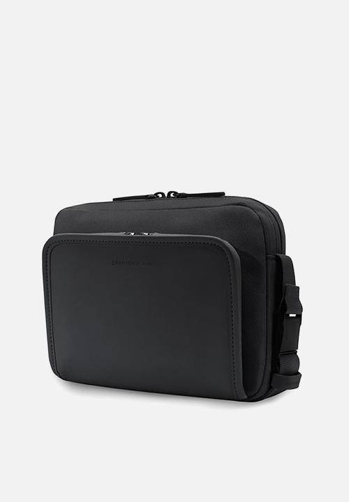 Kapten & Son - Lulea - all black