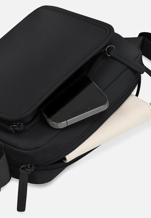 Kapten & Son - Lulea - all black