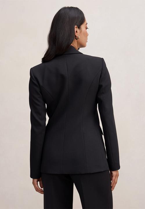 Forever New - Trixie gold button blazer in black