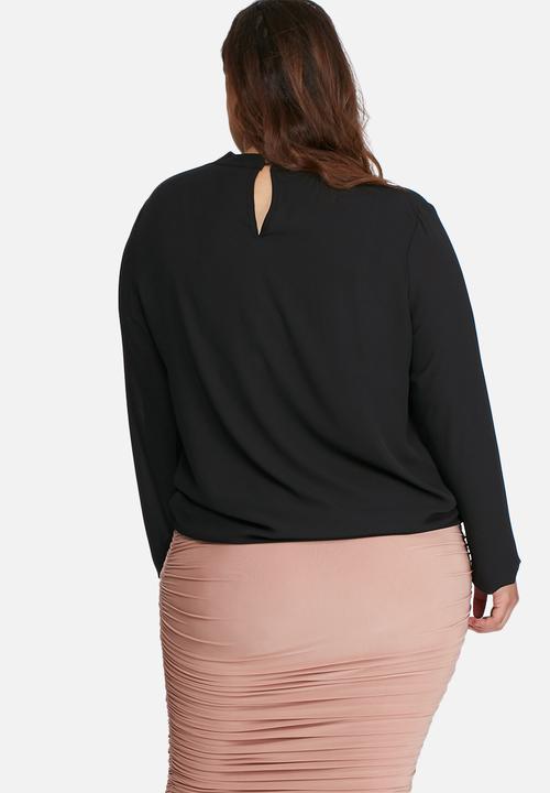Missguided - Plus size choker blouse