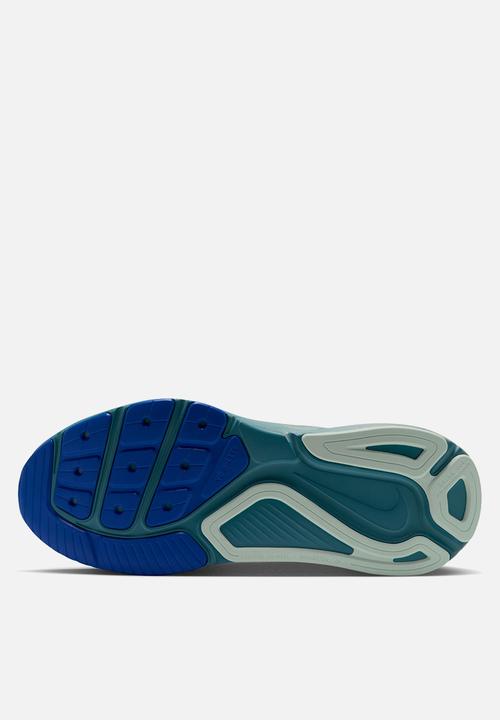 Nike - NIKE STRUCTURE 26