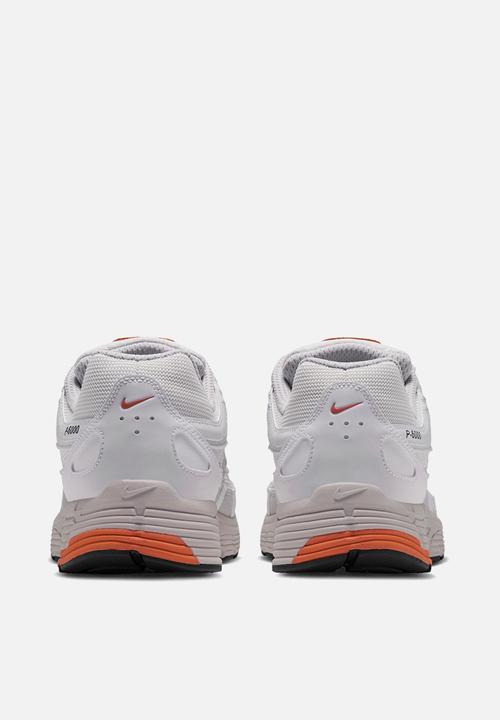 Nike - NIKE P-6000 SE TECH SL