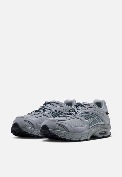 Nike - NIKE AIR MAX MOTO 2K WNTR TECH
