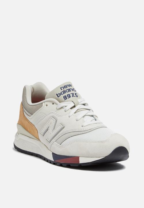 New Balance  - ML997HCB