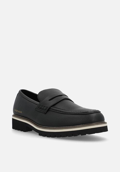 Jonathan D - J PENNYMOC PU - Tux