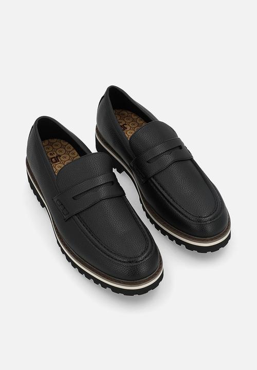 Jonathan D - J PENNYMOC PU - Tux