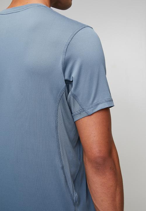 RVCA - Sport Vent T-Shirt - Vintage Navy