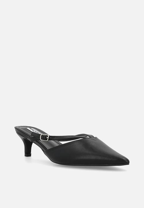 Madison® - Wanda closed toe mule - black