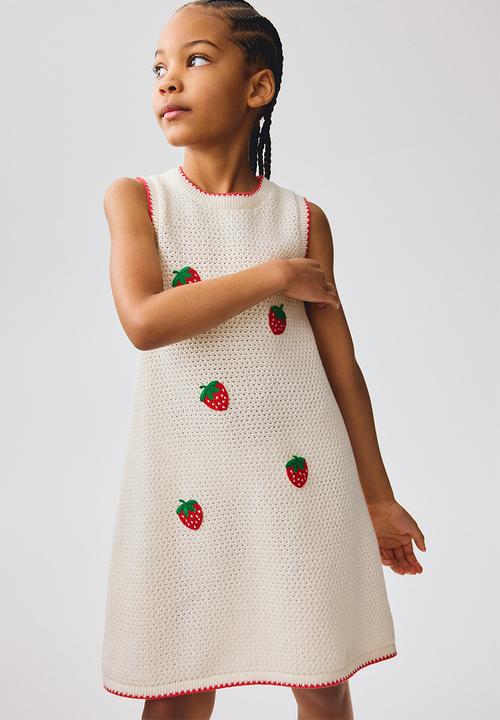 H&M - Appliquéd hole-knit dress - cream/strawberries