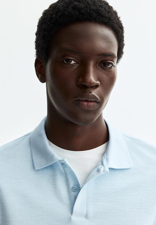 H&M - Slim fit jacquard-knit polo shirt - light blue