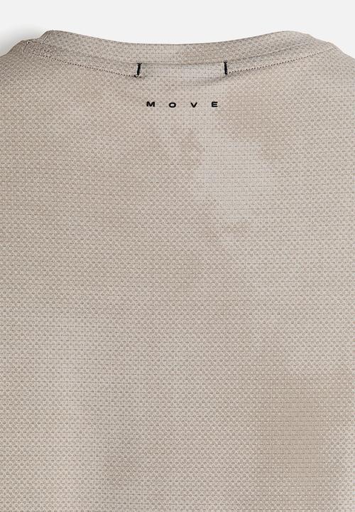 H&M - Regular fit sports vest top with drymove™ - beige