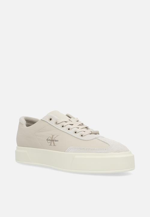 Calvin Klein - Premier - Stony Beige/Marshmallow