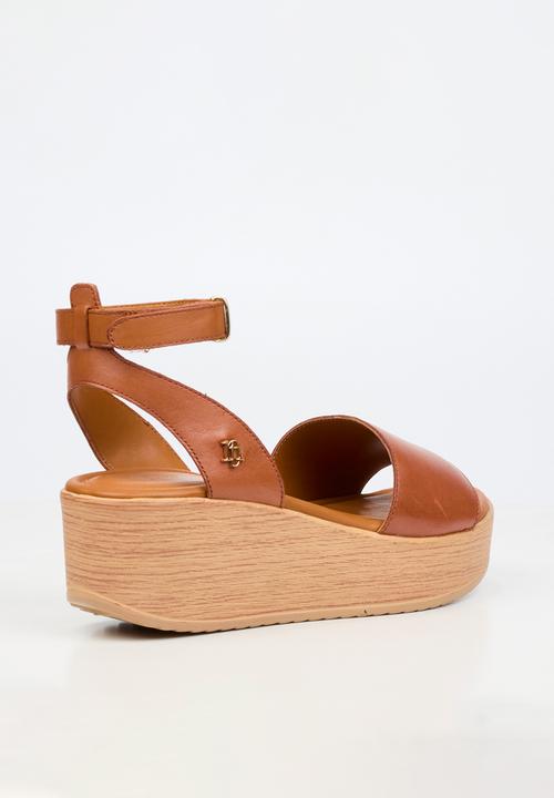 Nicci Tyler - Luisa 1 Leather Espadrille Wedge Heel - Tan