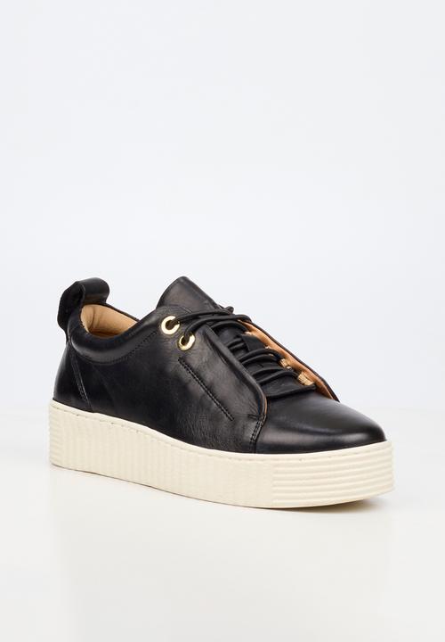 Nicci Tyler - Milana 1 Leather Sneaker - Black