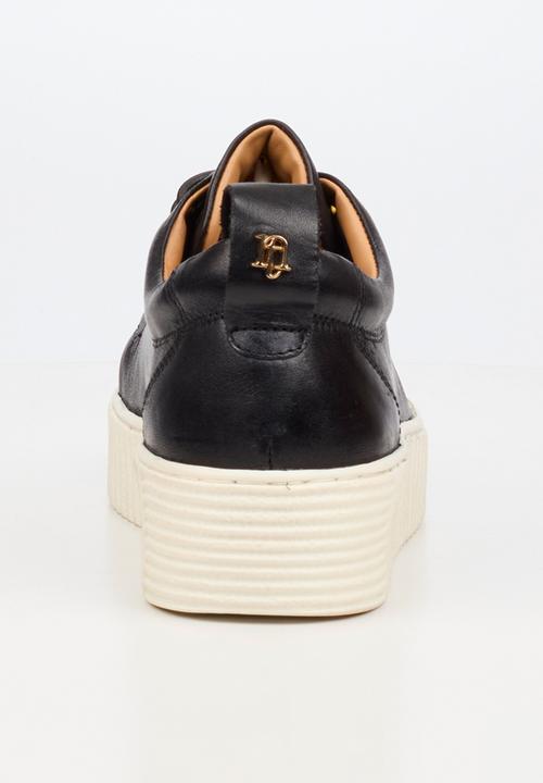 Nicci Tyler - Milana 1 Leather Sneaker - Black