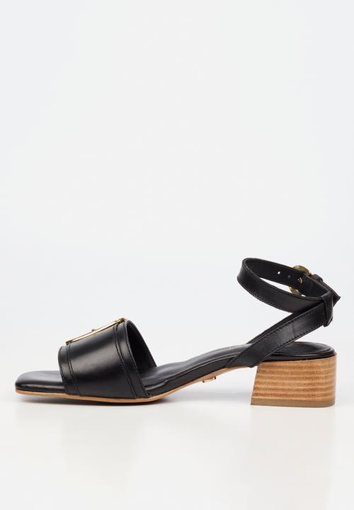 Nicci Tyler - Teresa 1 Leather Big Buckle Ankle Strap Heel - Black