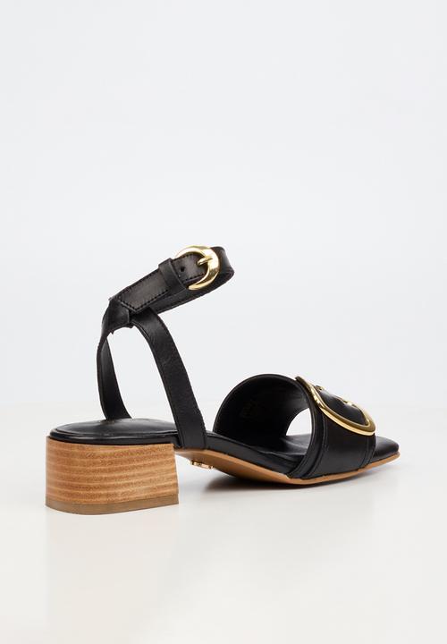 Nicci Tyler - Teresa 1 Leather Big Buckle Ankle Strap Heel - Black