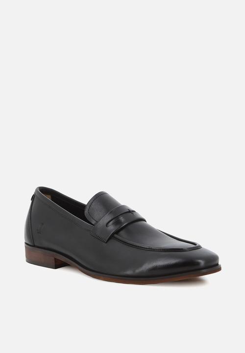 Hush Puppies - Nathaniel - Black