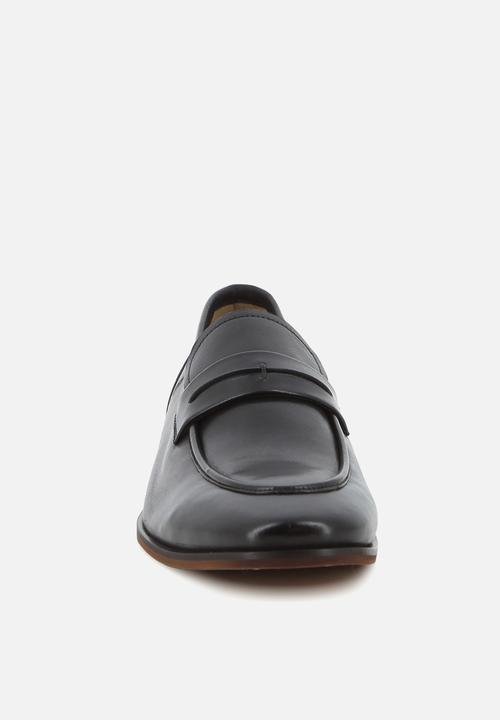 Hush Puppies - Nathaniel - Black
