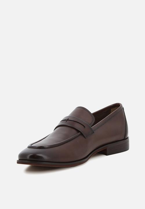 Hush Puppies - Nathaniel - Brown