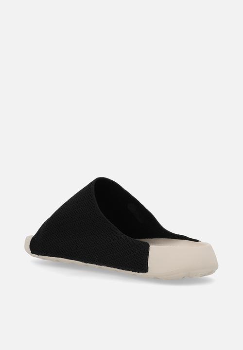 Butterfly Feet - Falken 1 slide - black