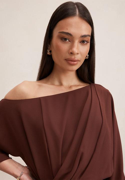 Forever New - Samantha tipped draped midi dress in dark chocolate truffle
