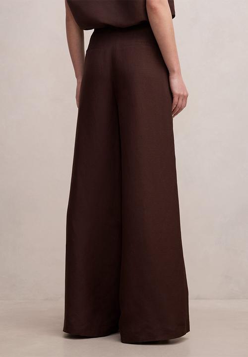 Forever New - Matilda linen blend wide leg pants in chocolate freckle