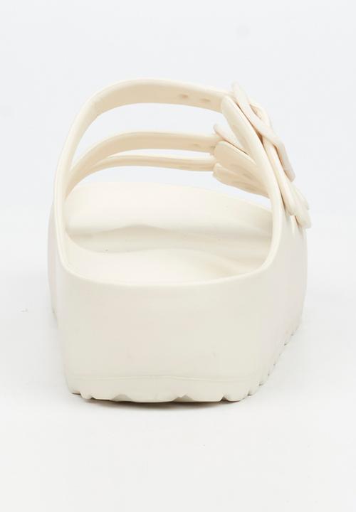 Viabeach - Myla 1 triple buckle sandal - beige
