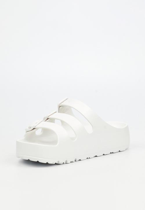 Viabeach - Myla 1 triple buckle sandal - white
