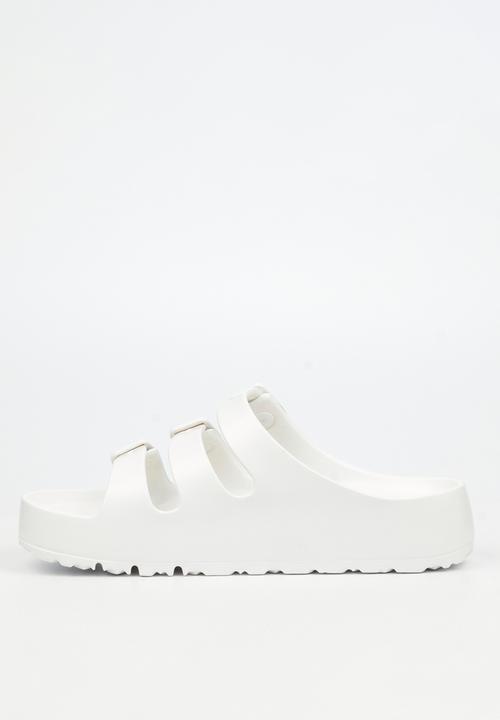 Viabeach - Myla 1 triple buckle sandal - white