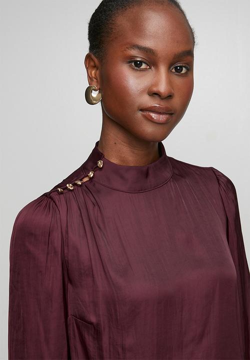 New Look - Judy Satin Btn High Neck Blouse - Burgundy