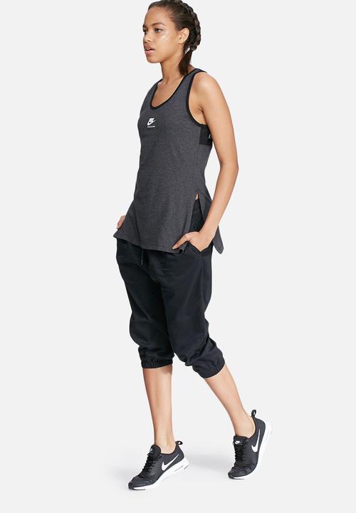 Nike - International tank