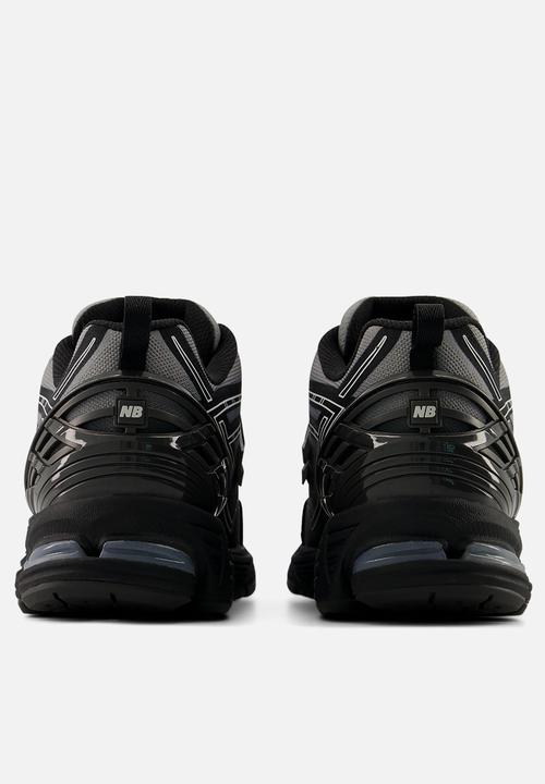 New Balance  - U19069BR
