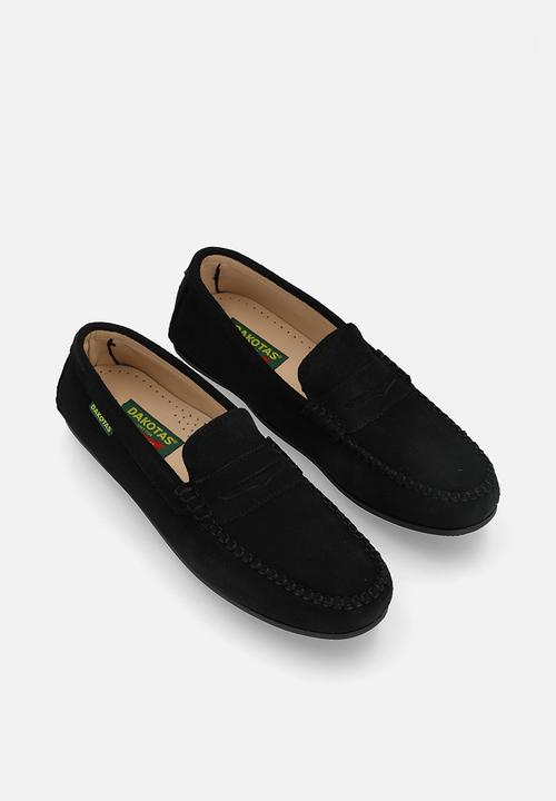 Dakotas - Pierce Black
