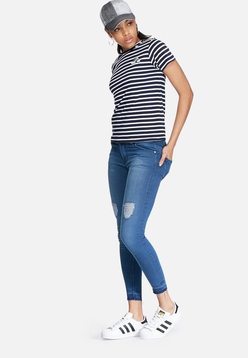 Daisy Street - Stripe rainbow patch tee