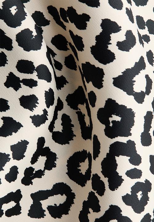H&M - Midi skirt - cream/leopard print
