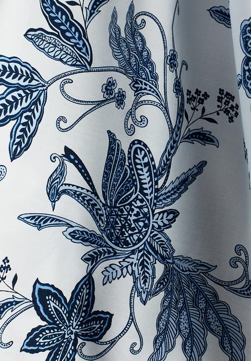 H&M - Smocked-waist skirt - white/blue floral
