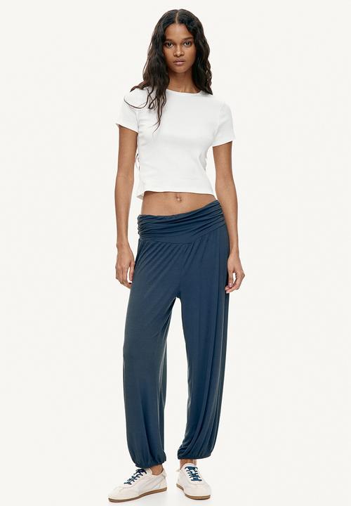 H&M - Viscose balloon trousers - navy blue
