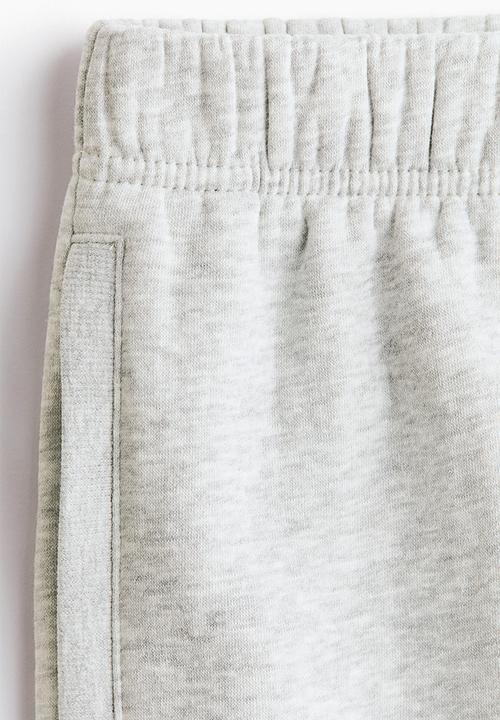 H&M - Sweatshorts - light grey marl