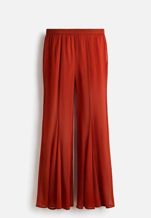 H&M - Flared crinkled trousers - red