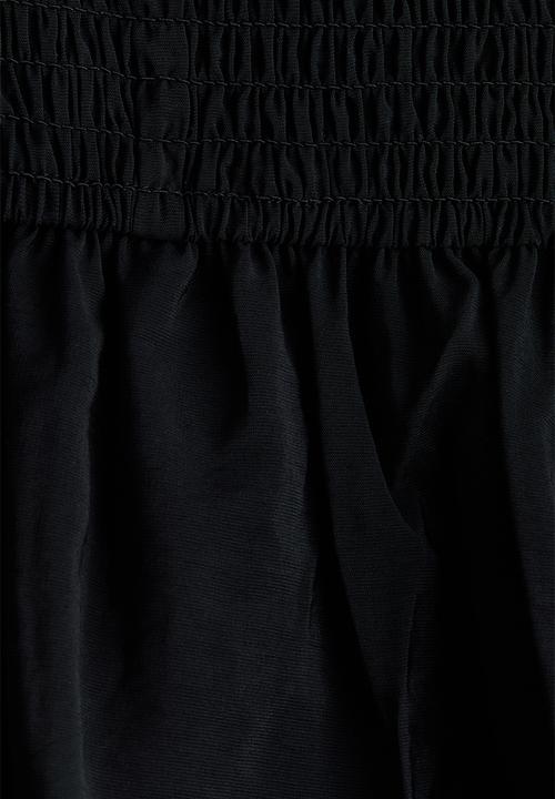 H&M - Flounced off-the-shoulder dress - black