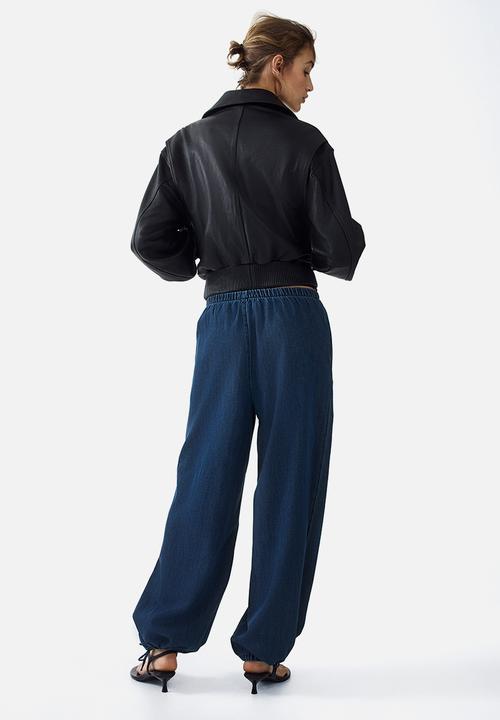 H&M - Balloon-leg denim trousers - dark denim blue