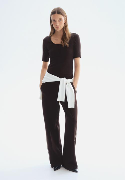 H&M - Ribbed cotton top - dark brown