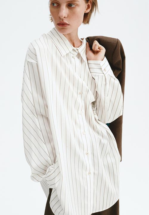 H&M - Oversized shirt - white/striped