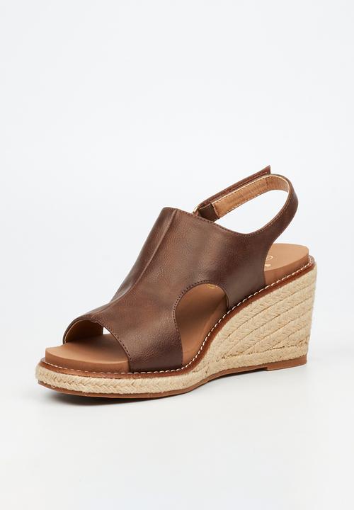 Butterfly Feet - Mila 2 espadrille wedge heel - chocolate