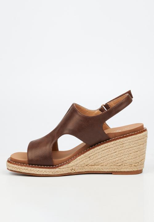 Butterfly Feet - Mila 2 espadrille wedge heel - chocolate